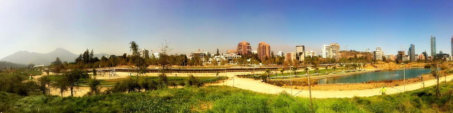 Parque Bicentenario / Vitacura