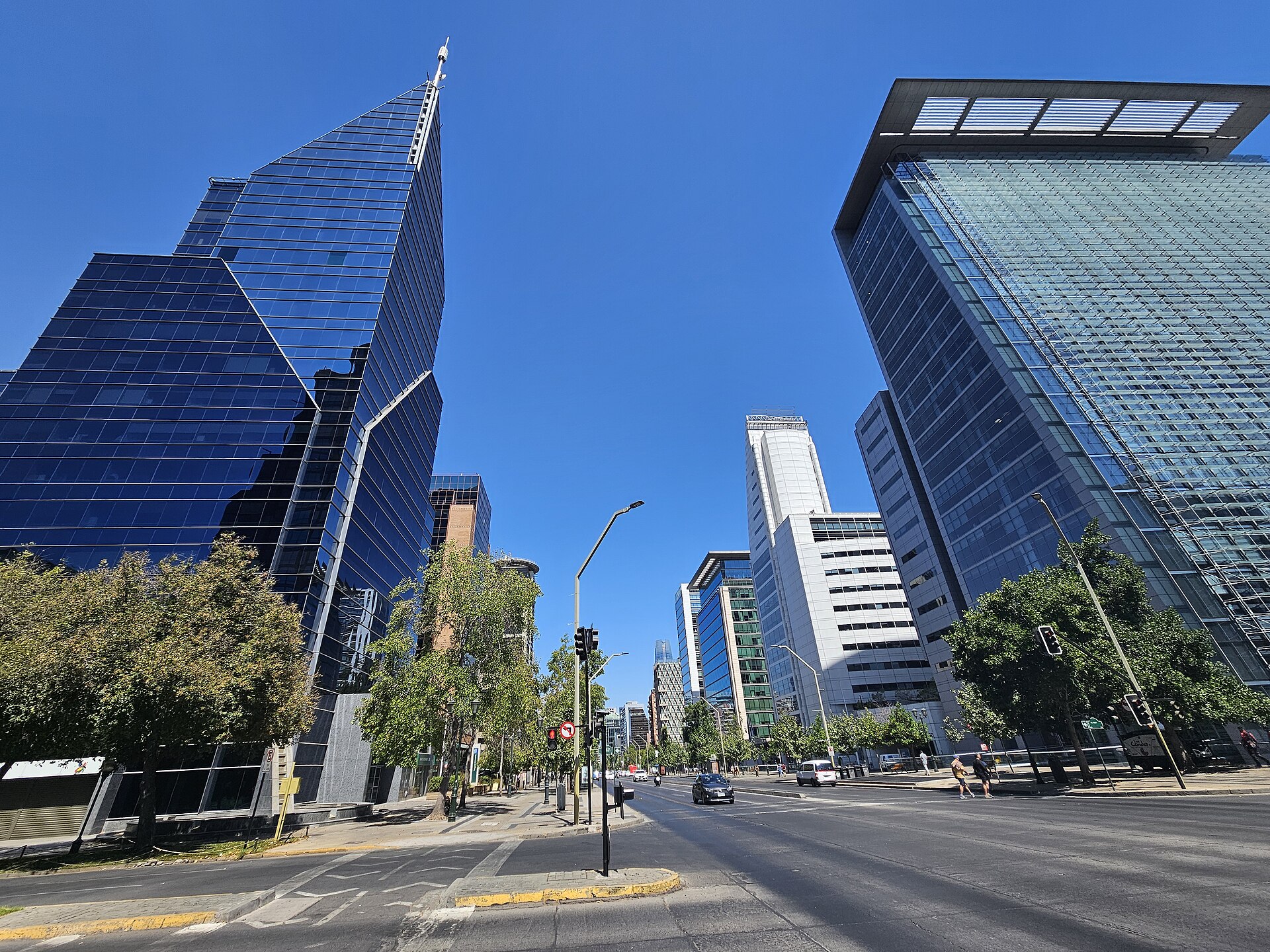 Bairro El Golf / Isidora Goyenechea